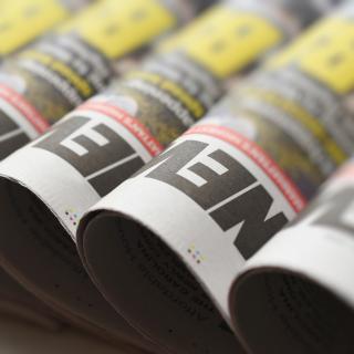 Pastki qismida kunnilingus Paypoq kiygan keksa ayollar ishtirokida porno tomosha qiling